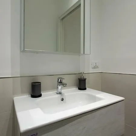 Apartment Imhome - Fontana Mailand